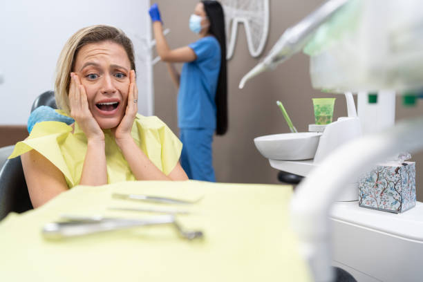 Best Urgent Tooth Repair  in Lake City, IA